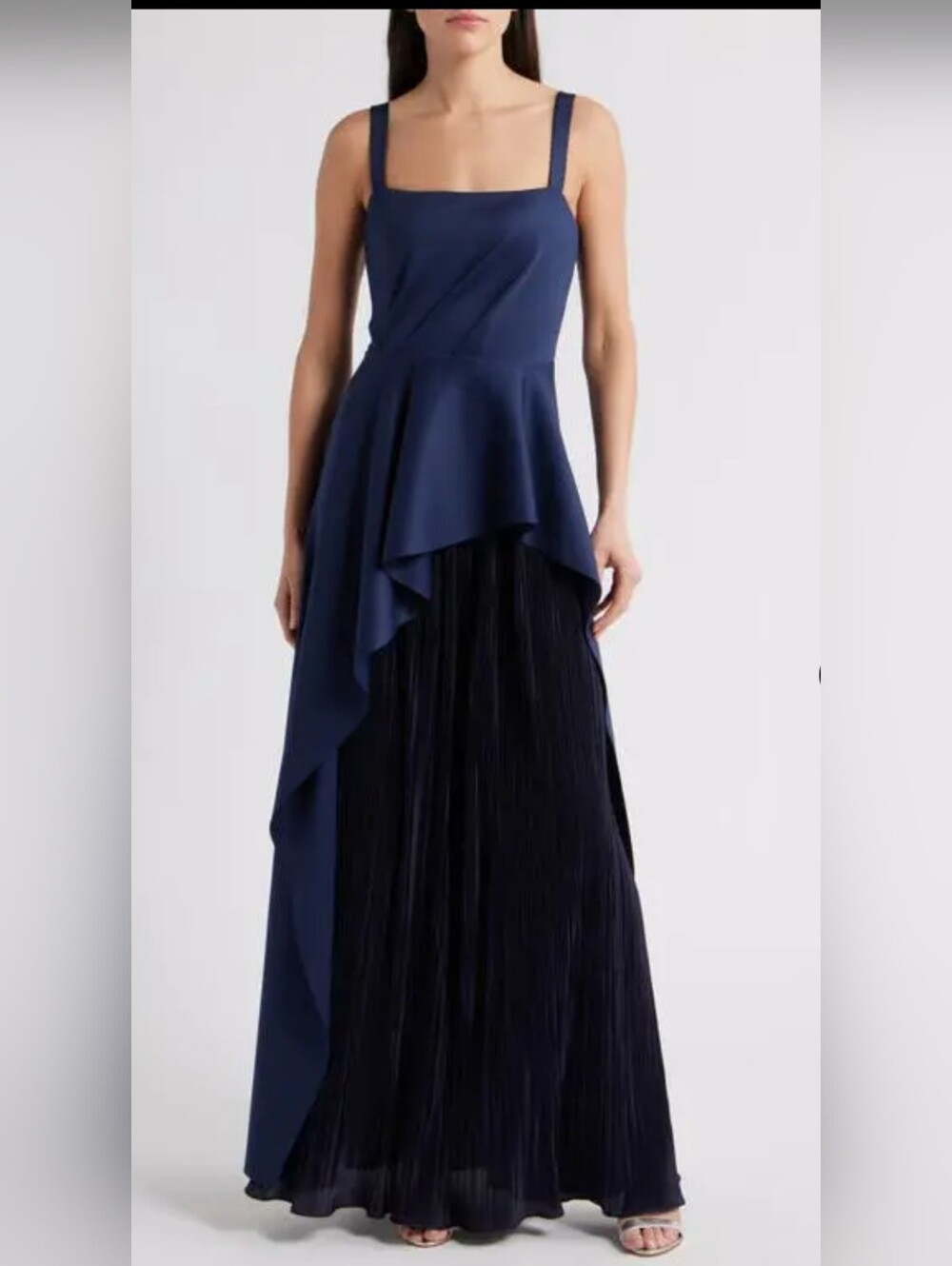Dorothea Plise Sleevelees Satin Gown.